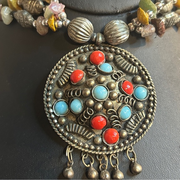 Vintage Tibetan Silver Tribal Necklace with genuine stones - Picture 2 of 5